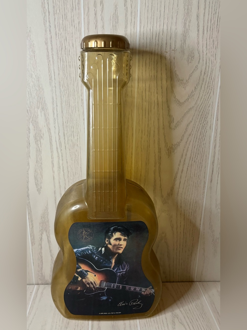 Vintage ELVIS PRESLEY  Popcorn Guitar Coin Bank - Made in USA